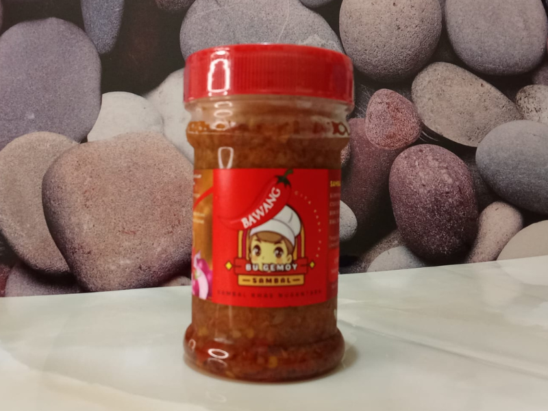 Garlic Chili Sauce in 150 ml Bottle